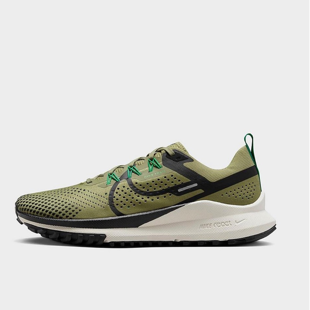 Nike Pegasus Trail 4 Running Shoes
